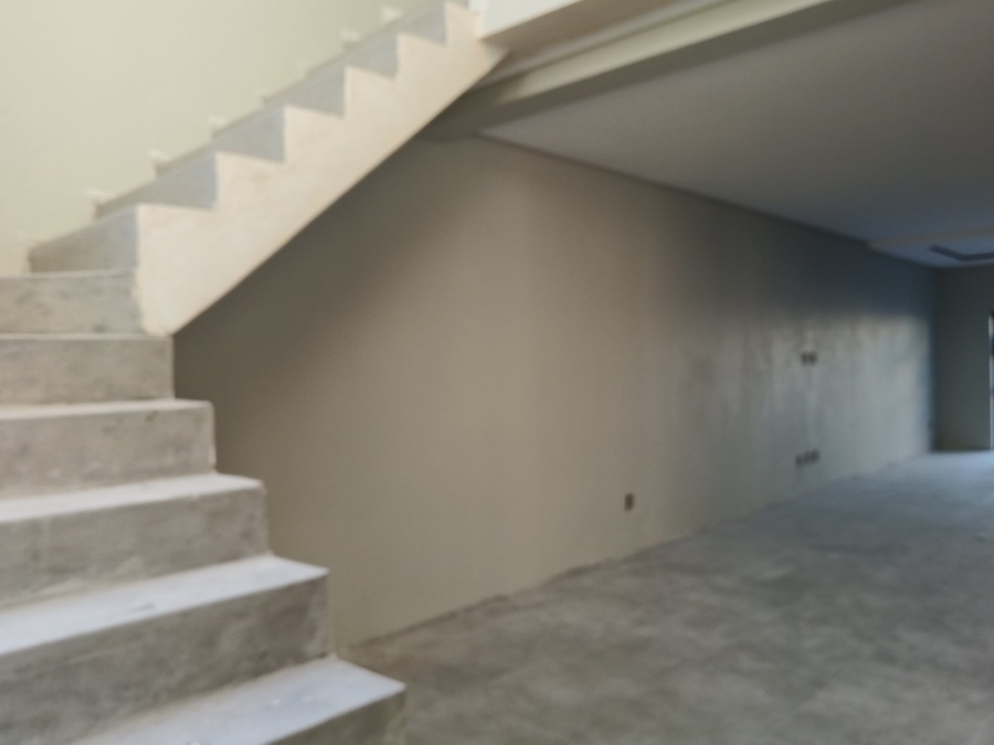  Bedroom Property for Sale in Sandown Western Cape